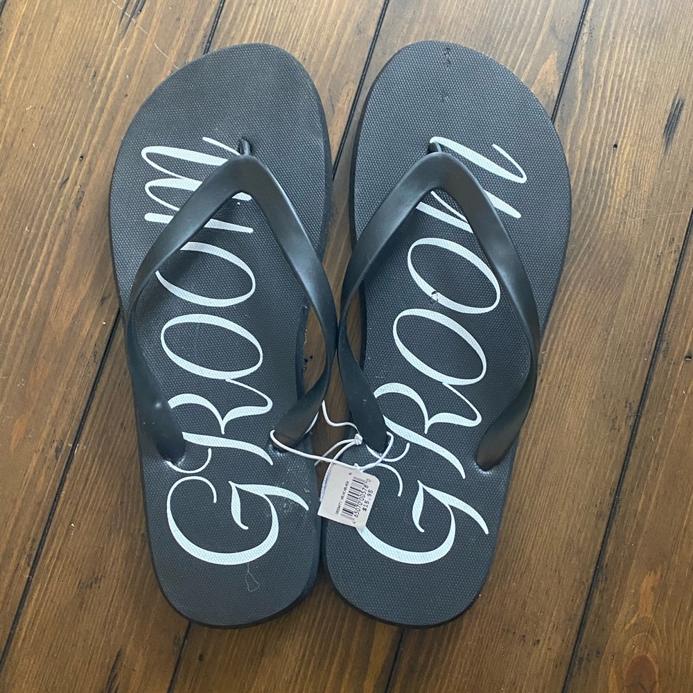 Groom Flip Flops